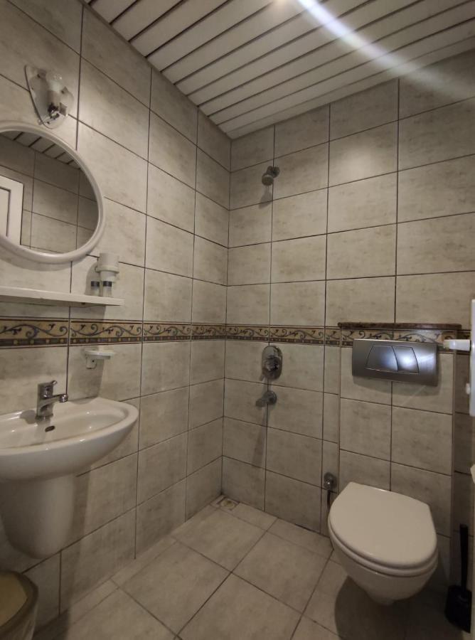 Hotel Nayla Стамбул Экстерьер фото